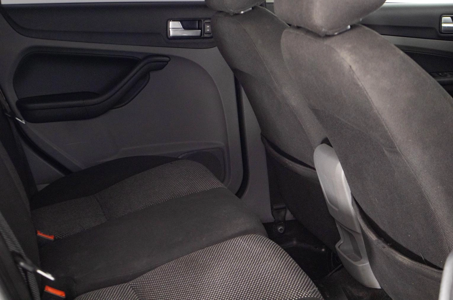 Ford Focus 10 из 21
