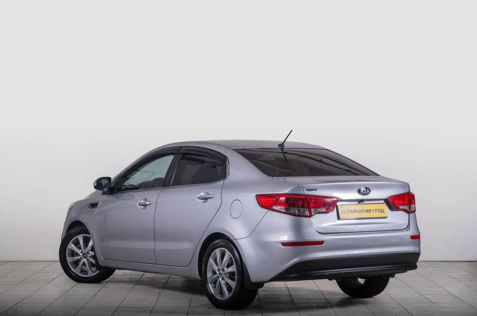 KIA Rio 5 из 21