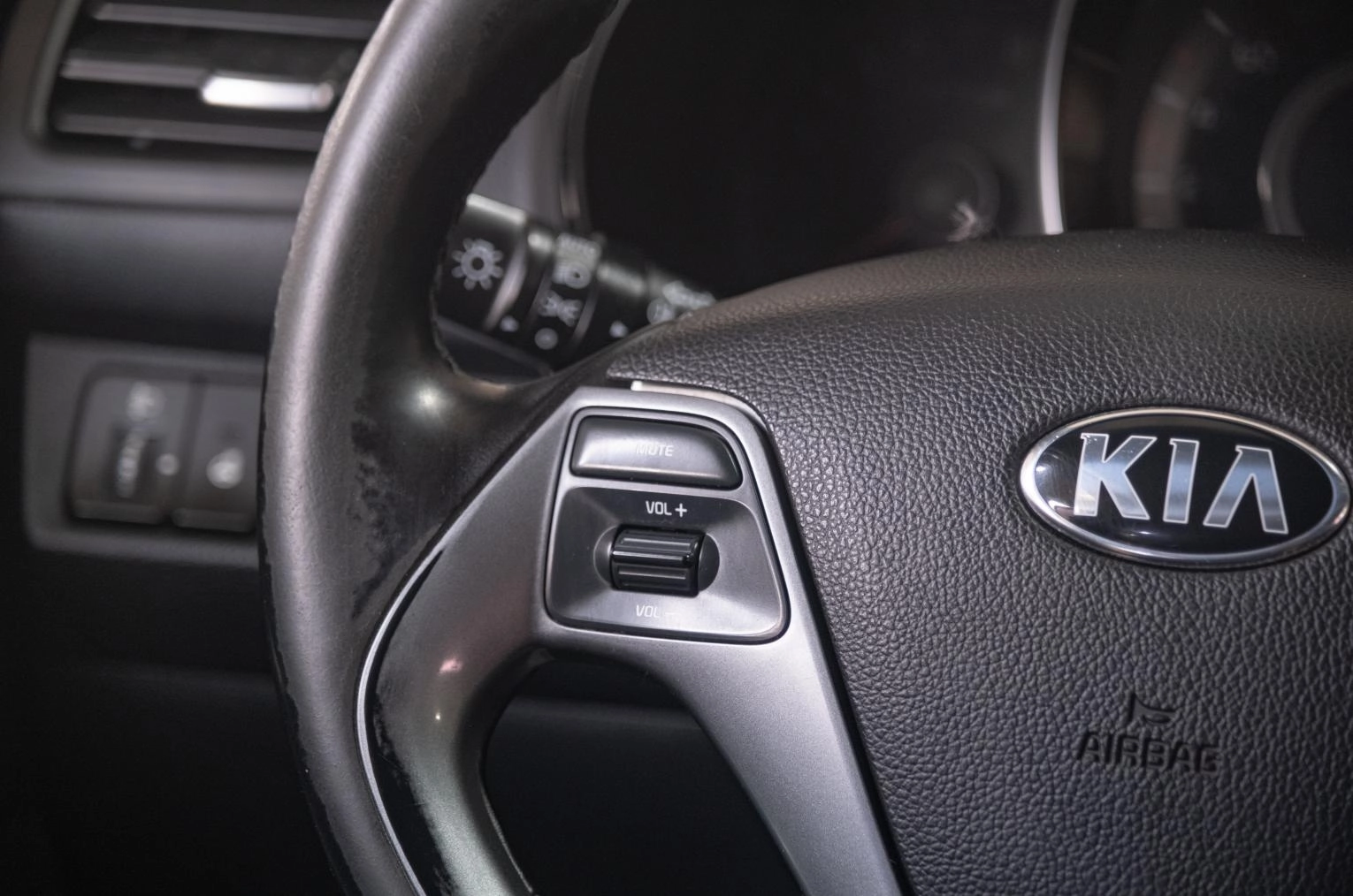 KIA Rio 11 из 21