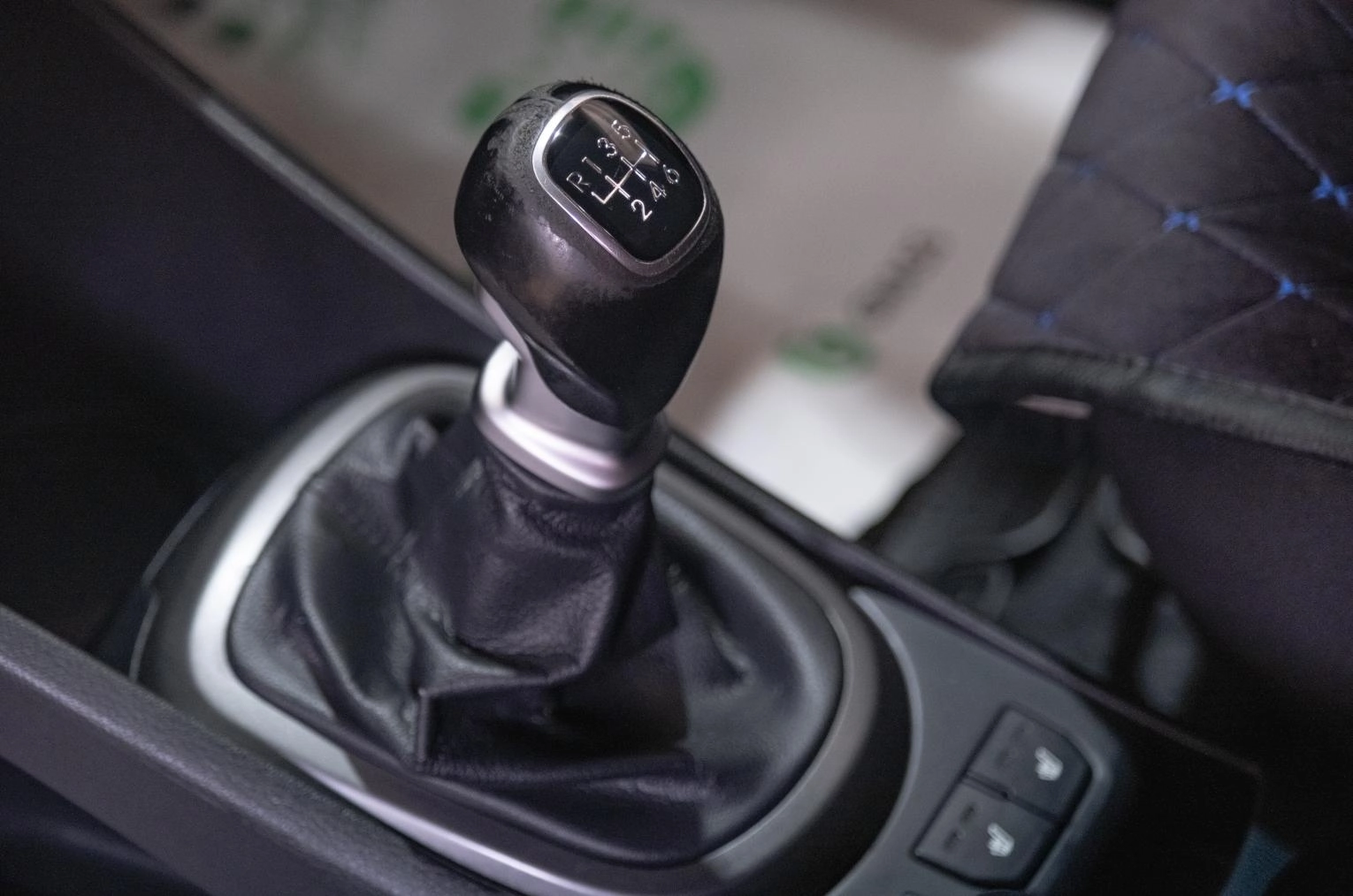 KIA Rio 14 из 21