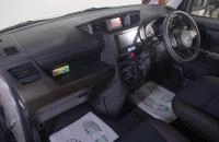 Toyota Roomy 16 из 22