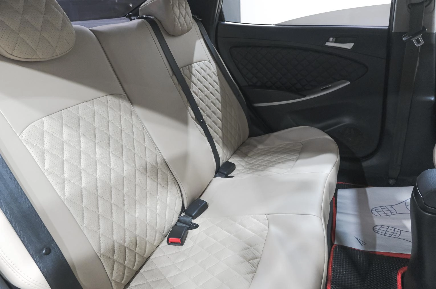 Hyundai Solaris 21 из 23