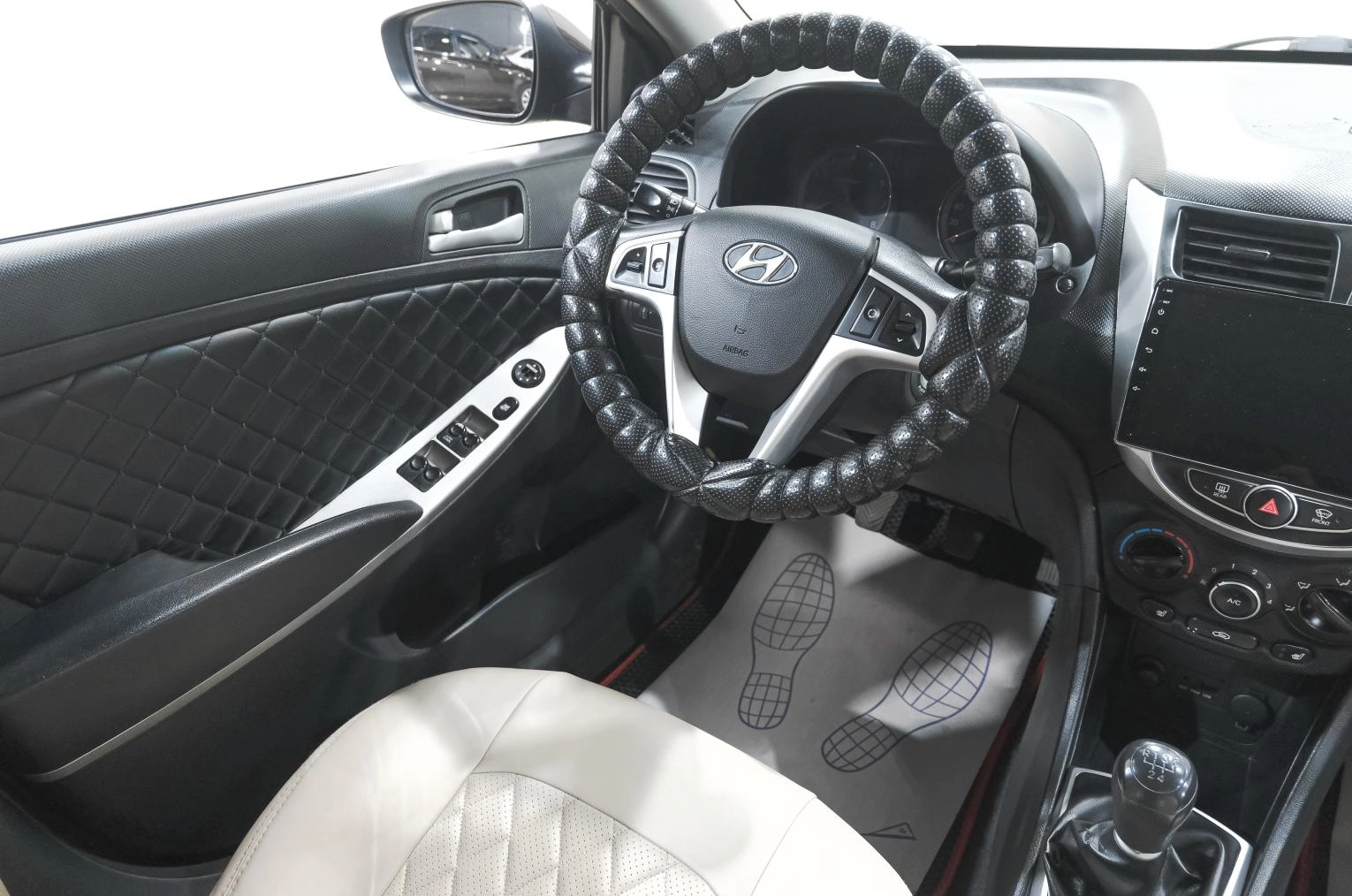 Hyundai Solaris 9 из 23