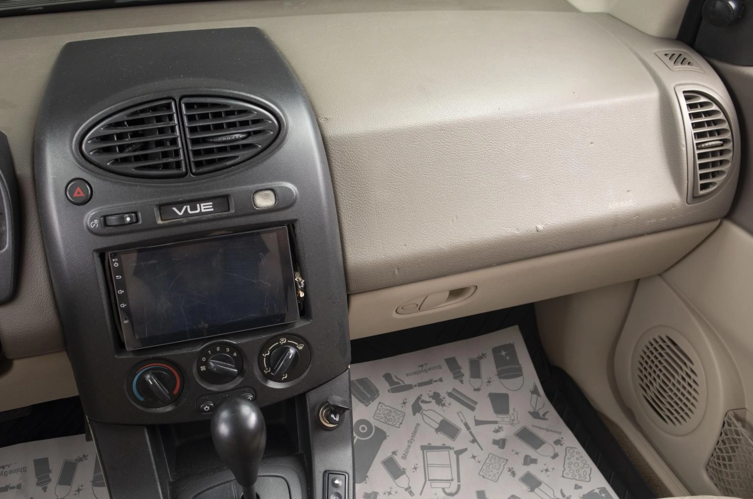 Saturn VUE 10 из 16