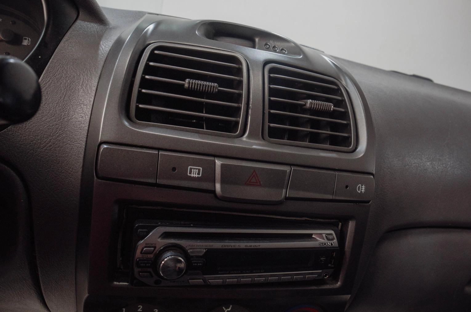 Hyundai Accent 12 из 16