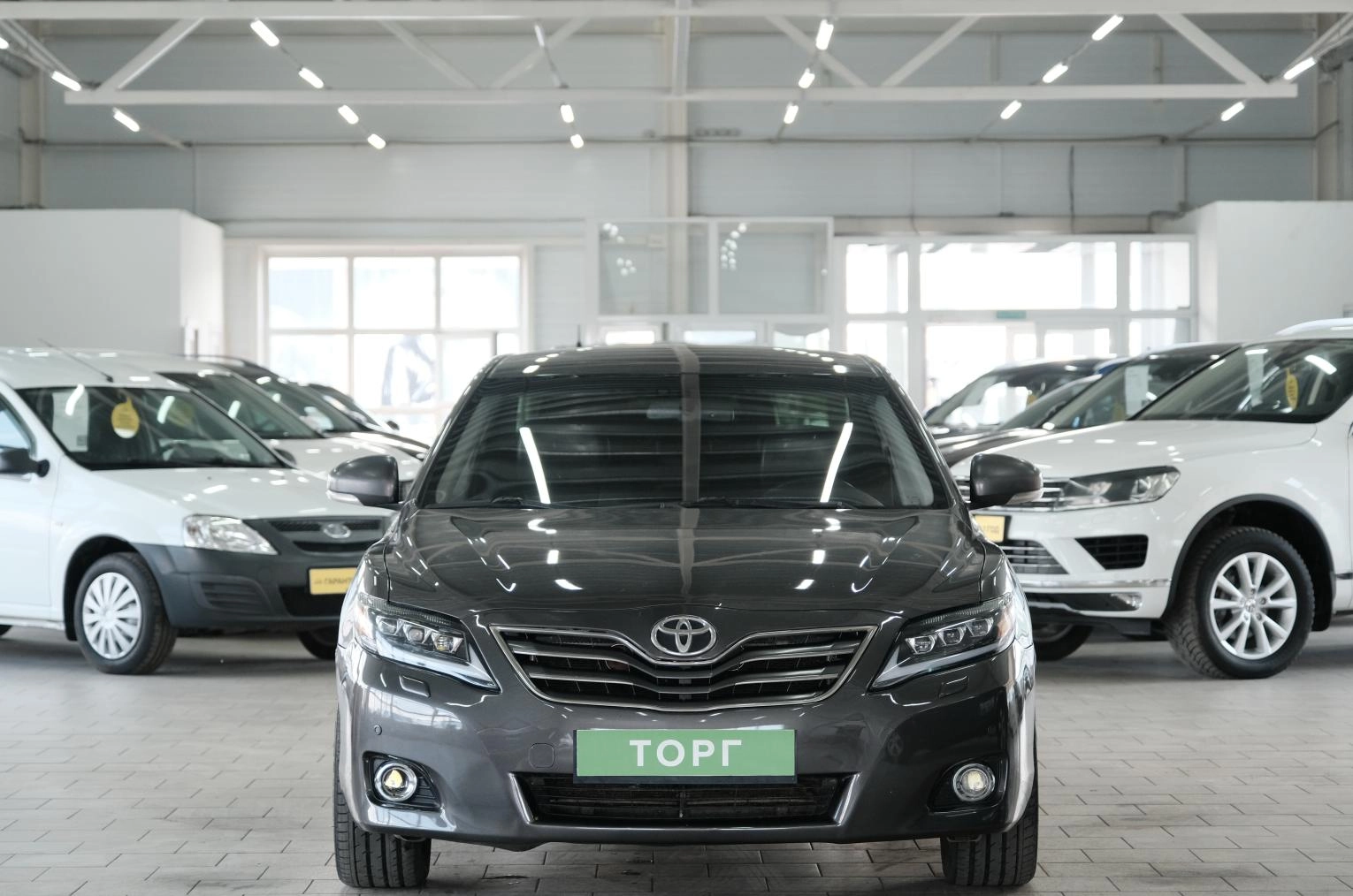Toyota Camry 2 из 25