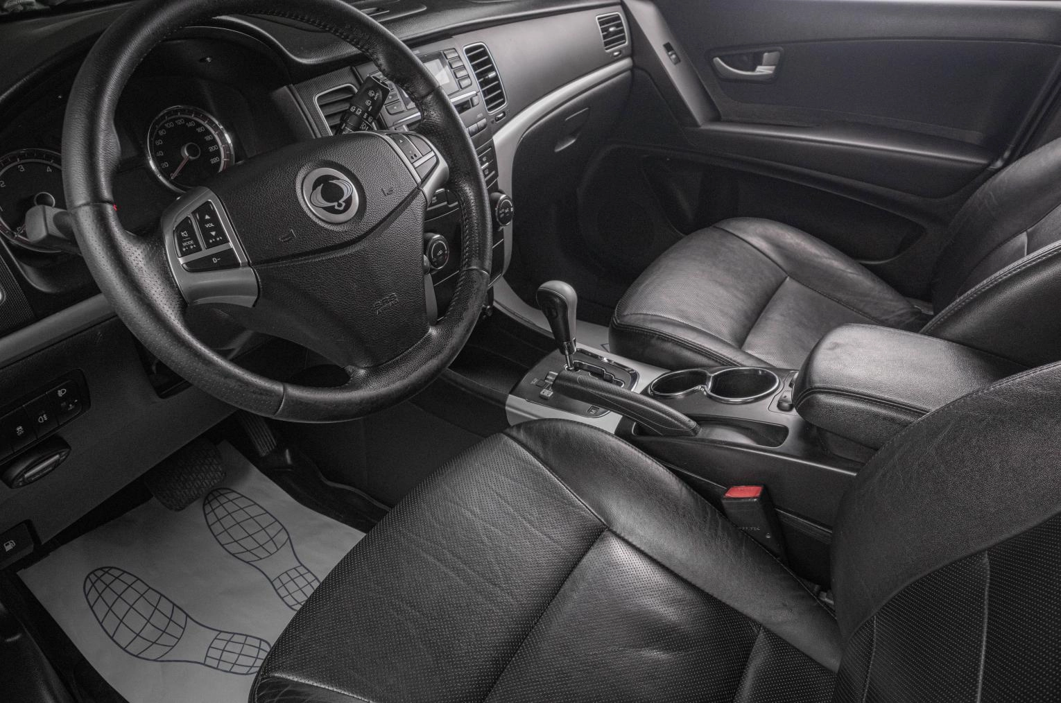 SsangYong Actyon 8 из 19