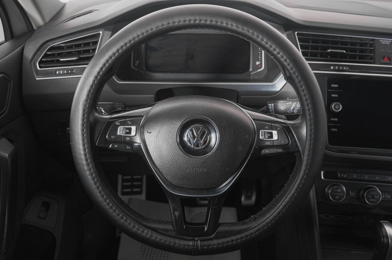 Volkswagen Tiguan 15 из 23