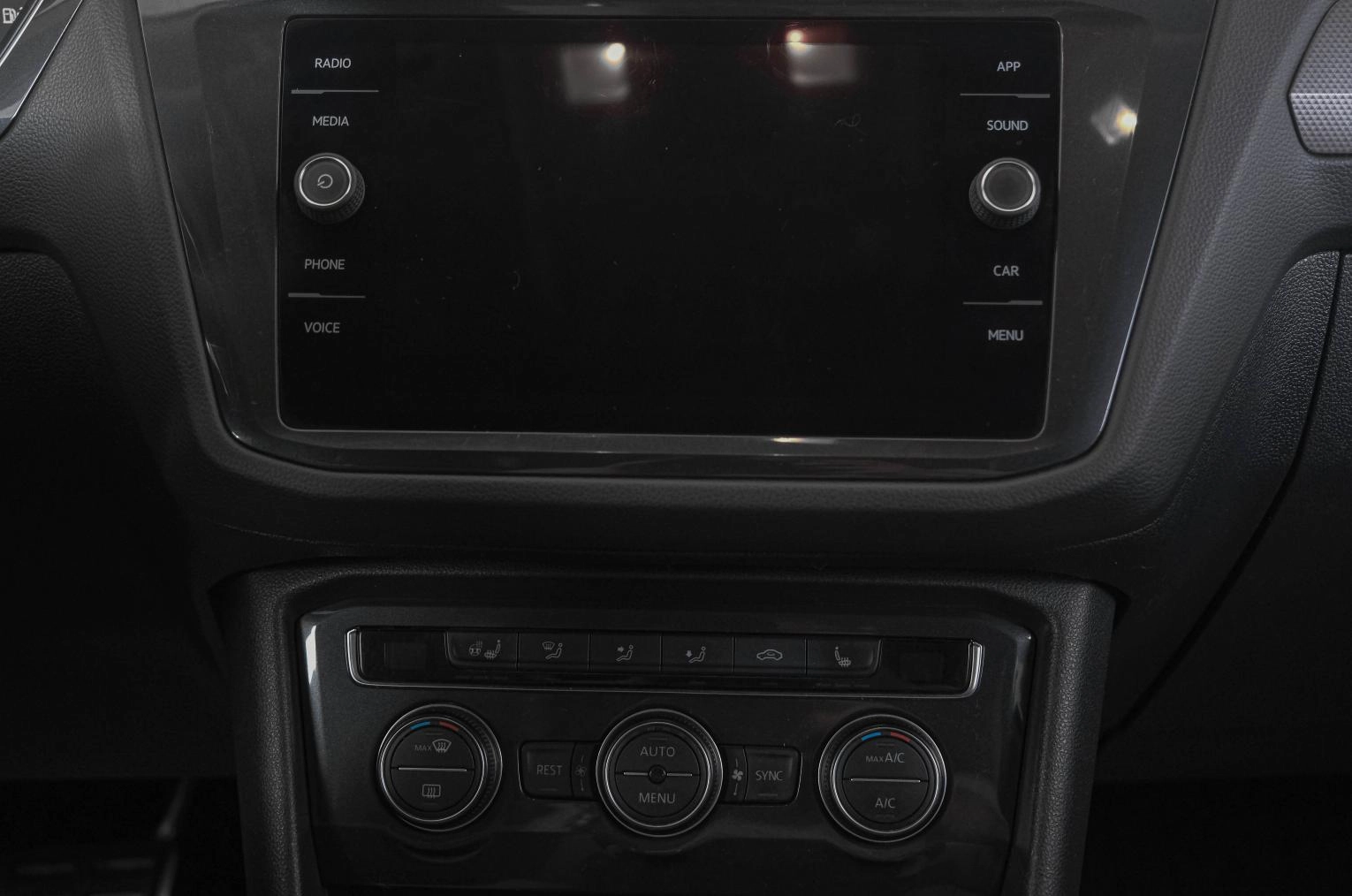 Volkswagen Tiguan 18 из 23