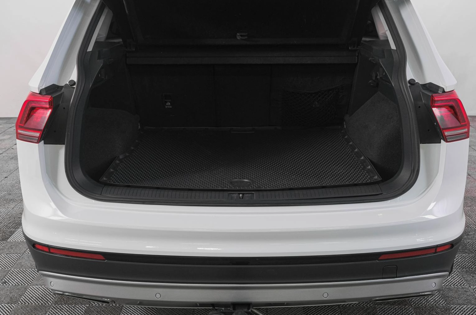 Volkswagen Tiguan 7 из 23