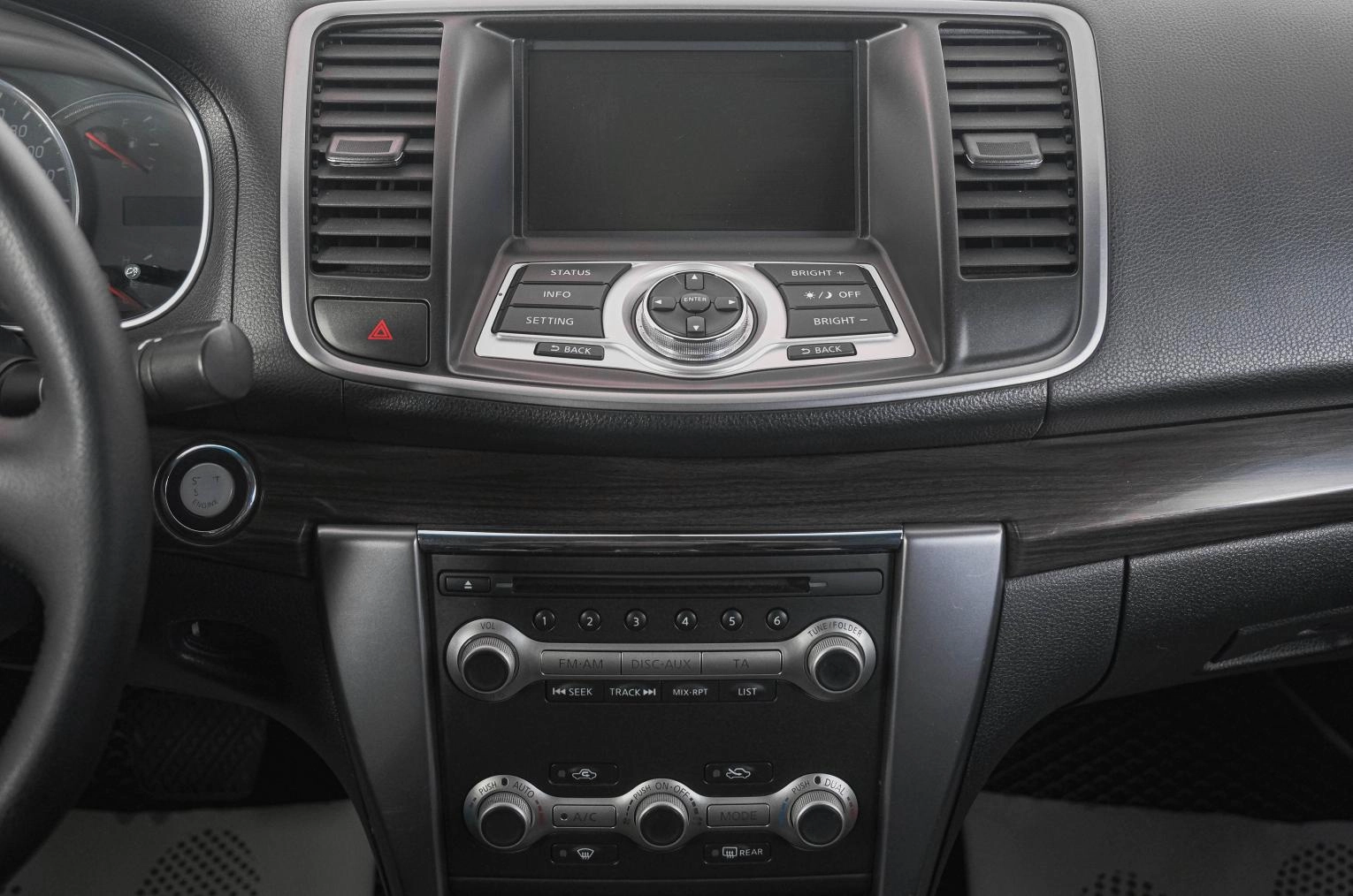 Nissan Teana 18 из 27