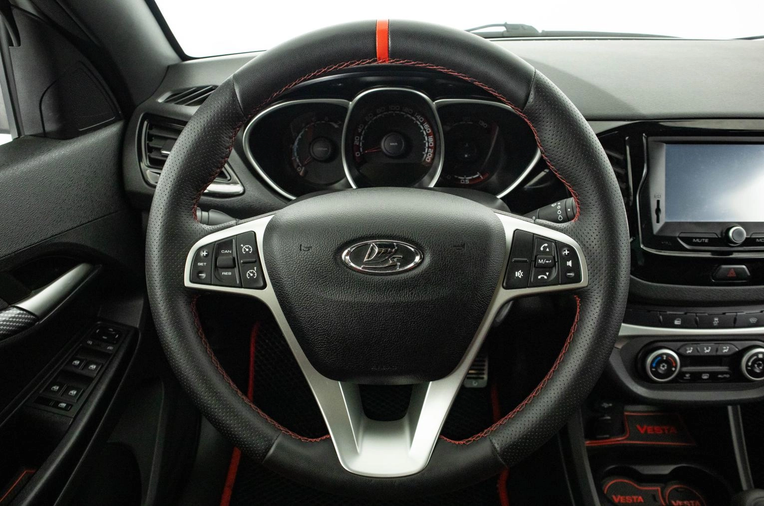 ВАЗ (LADA) Vesta 17 из 26