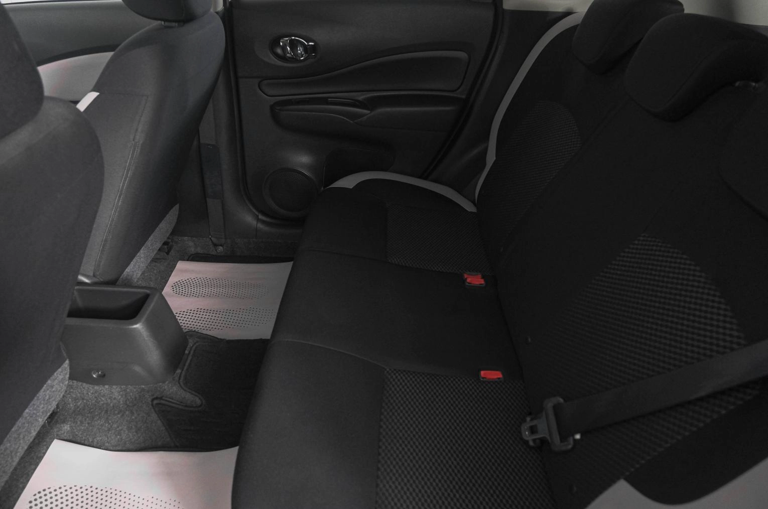 Nissan Note 9 из 24