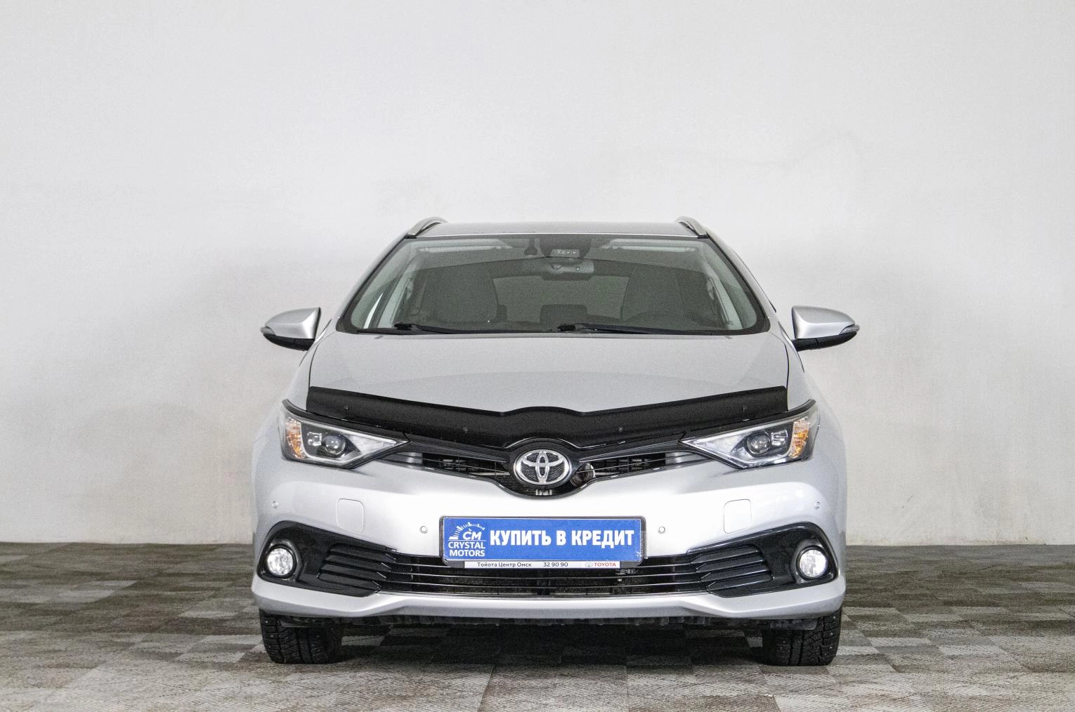 Toyota Auris 2 из 19