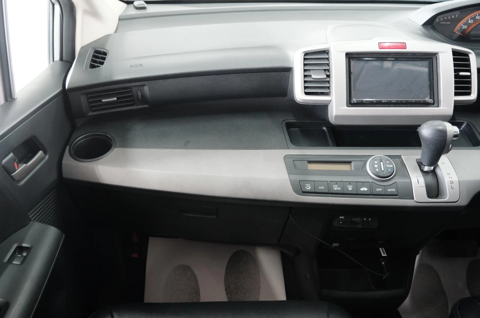 Honda Freed 19 из 25