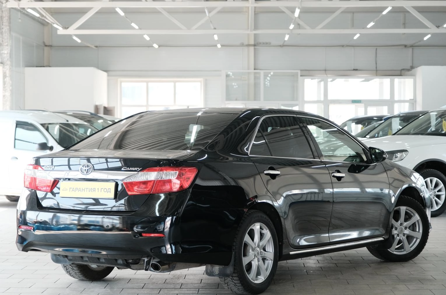 Toyota Camry 6 из 29