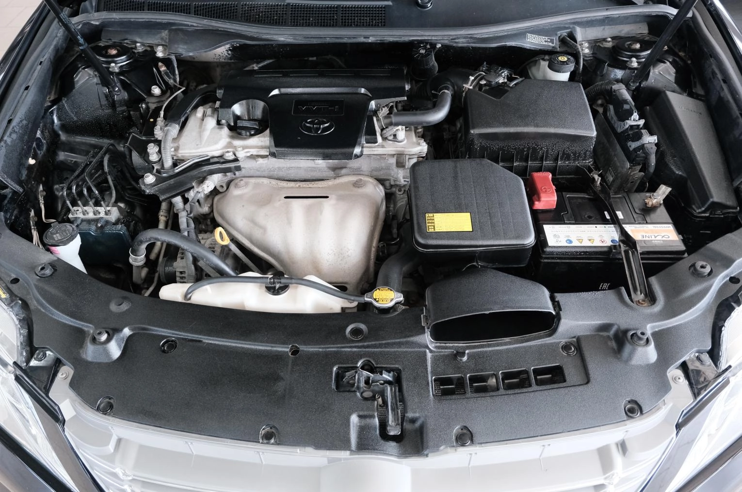 Toyota Camry 28 из 29