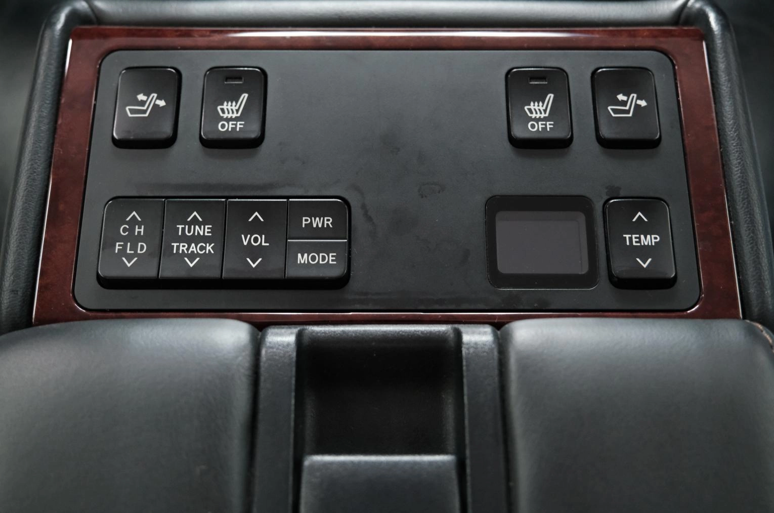 Toyota Camry 26 из 29