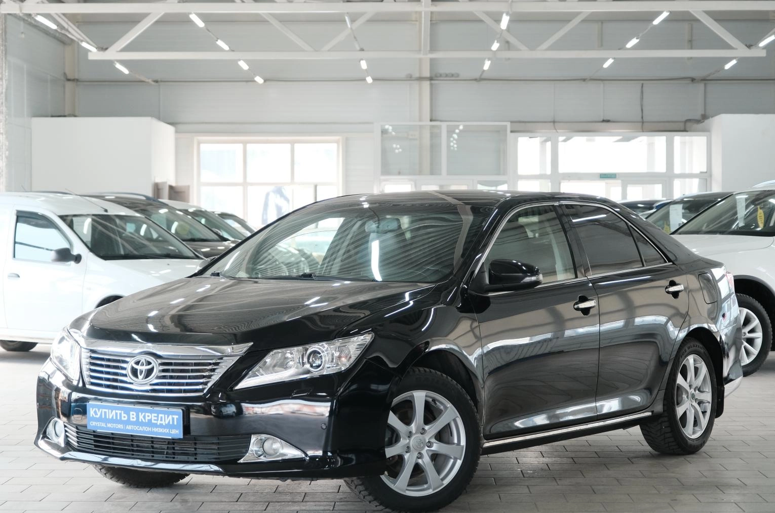 Toyota Camry 3 из 29