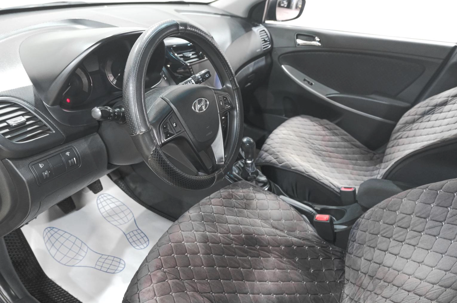 Hyundai Solaris 7 из 22