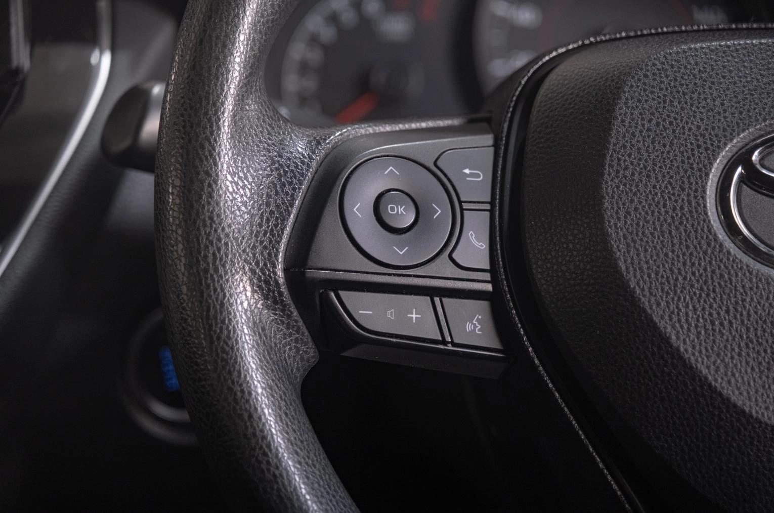 Toyota Corolla 12 из 21