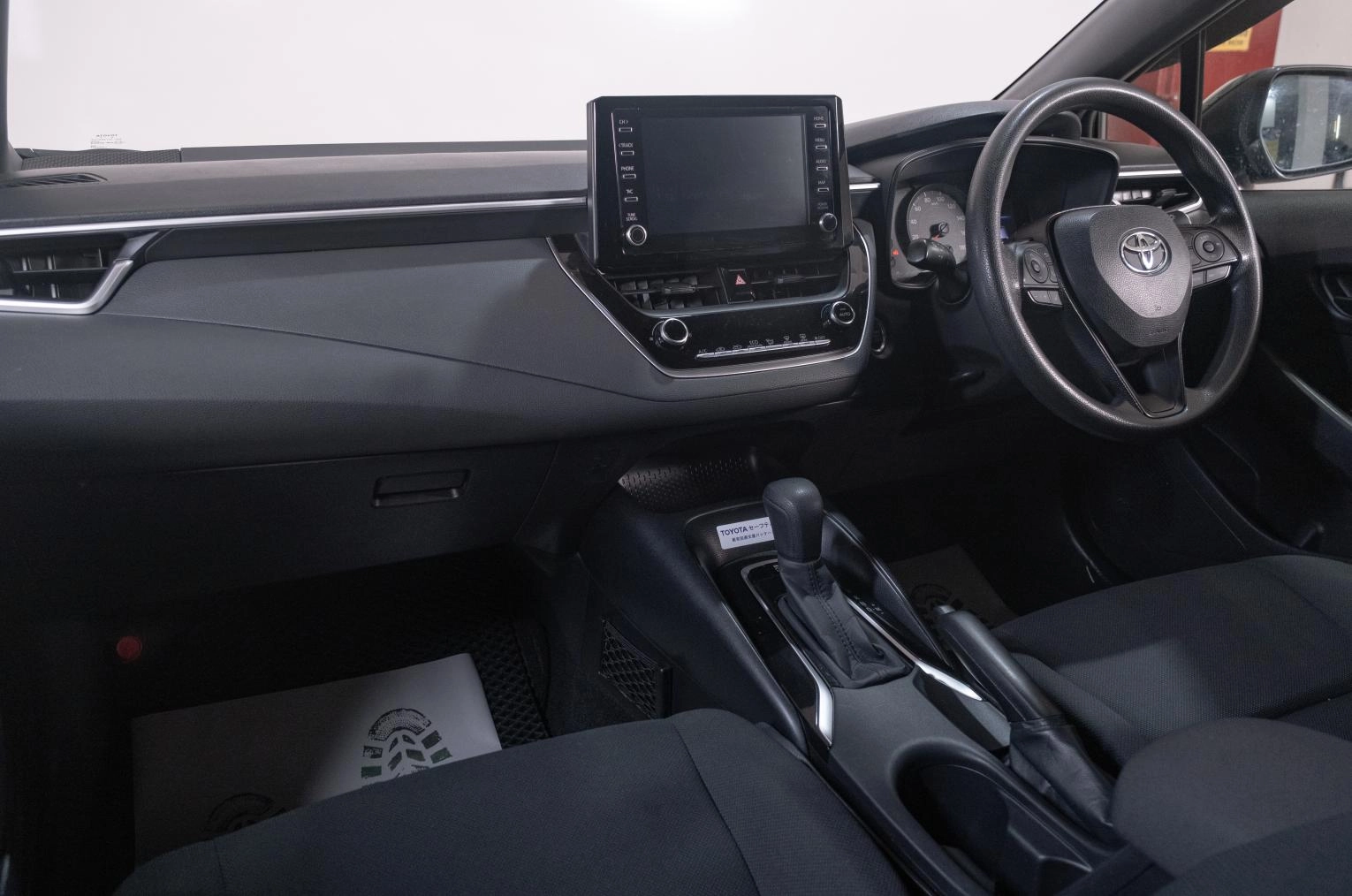 Toyota Corolla 17 из 21