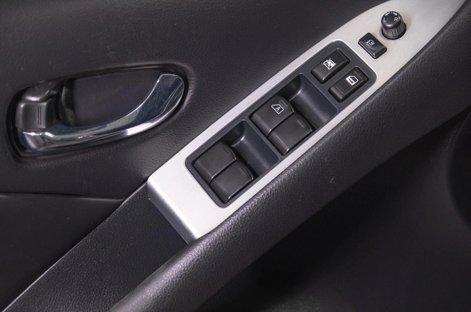 Nissan Murano 7 из 21