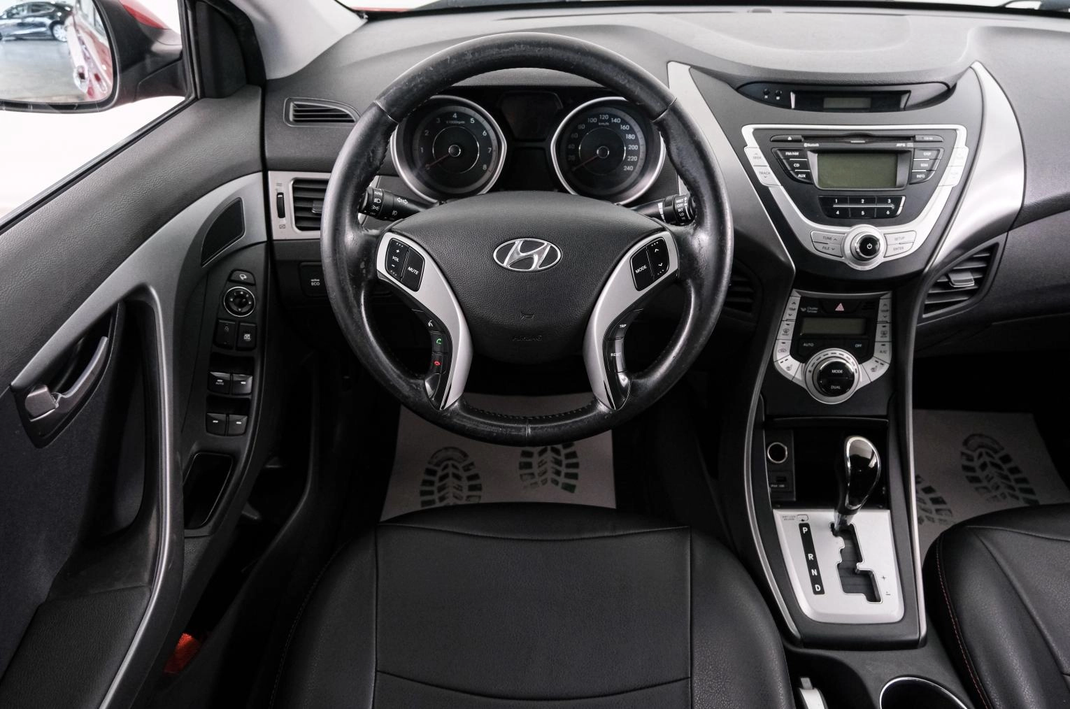 Hyundai Avante 14 из 21