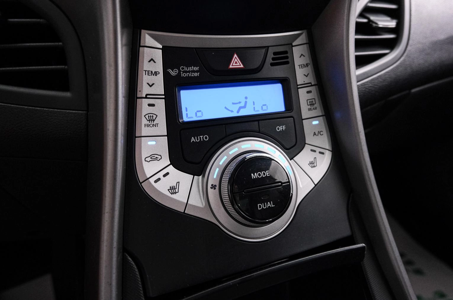 Hyundai Avante 17 из 21