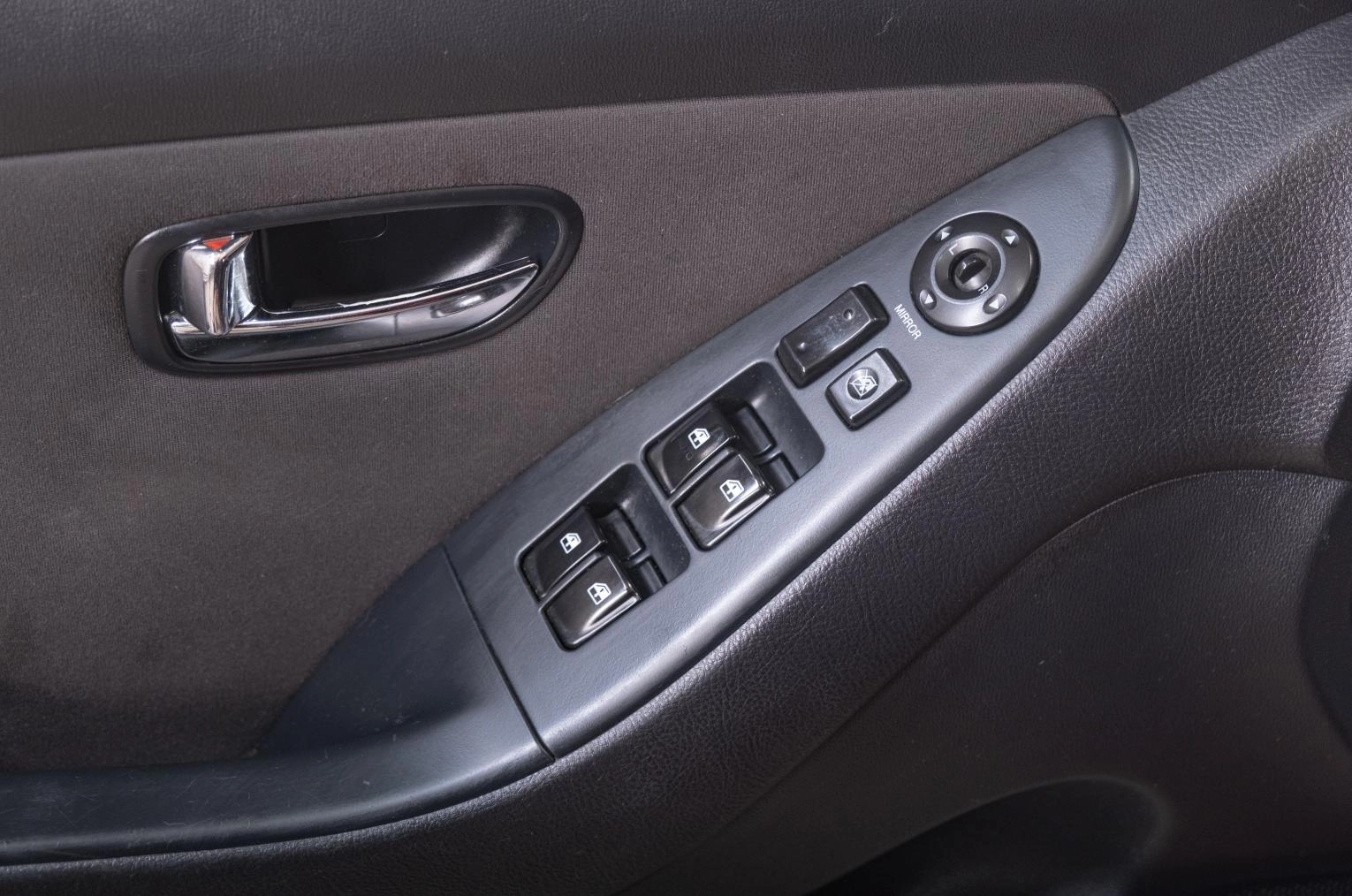 Hyundai Elantra 7 из 20