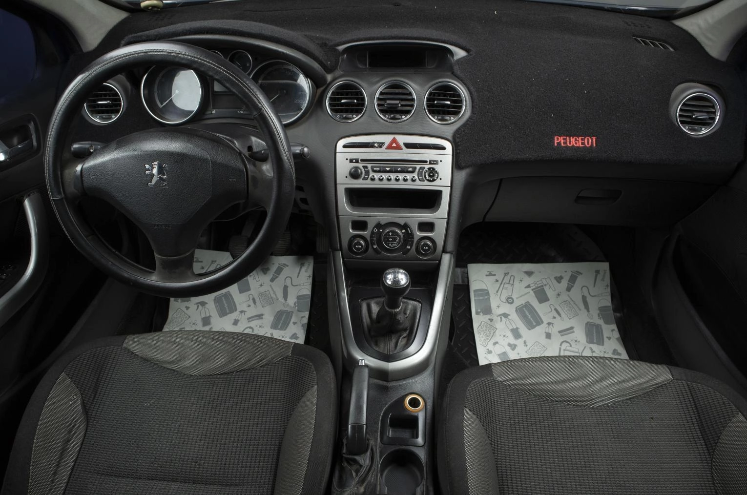 Peugeot 308 12 из 31