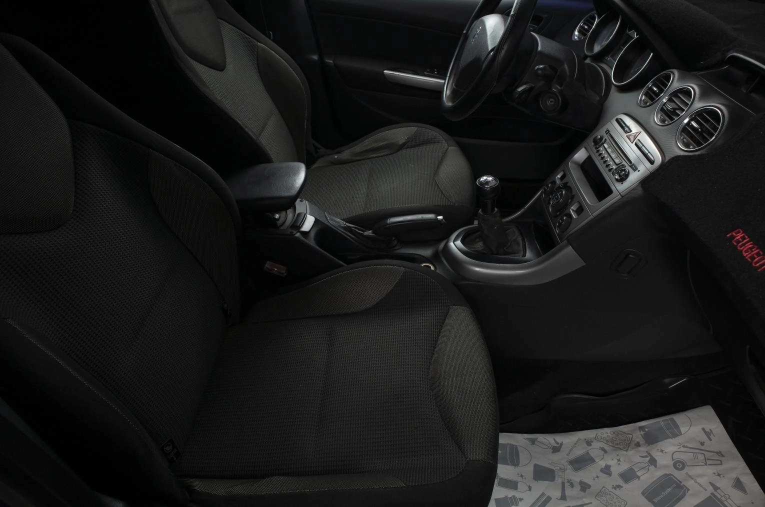 Peugeot 308 26 из 31