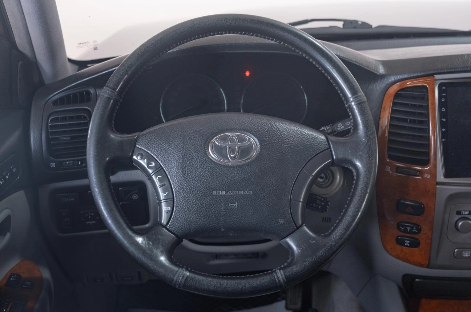Toyota Land Cruiser 11 из 19