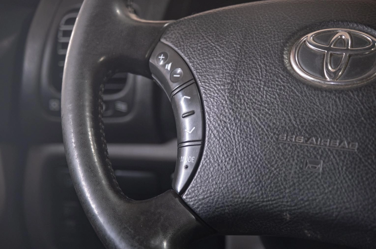 Toyota Land Cruiser 12 из 19