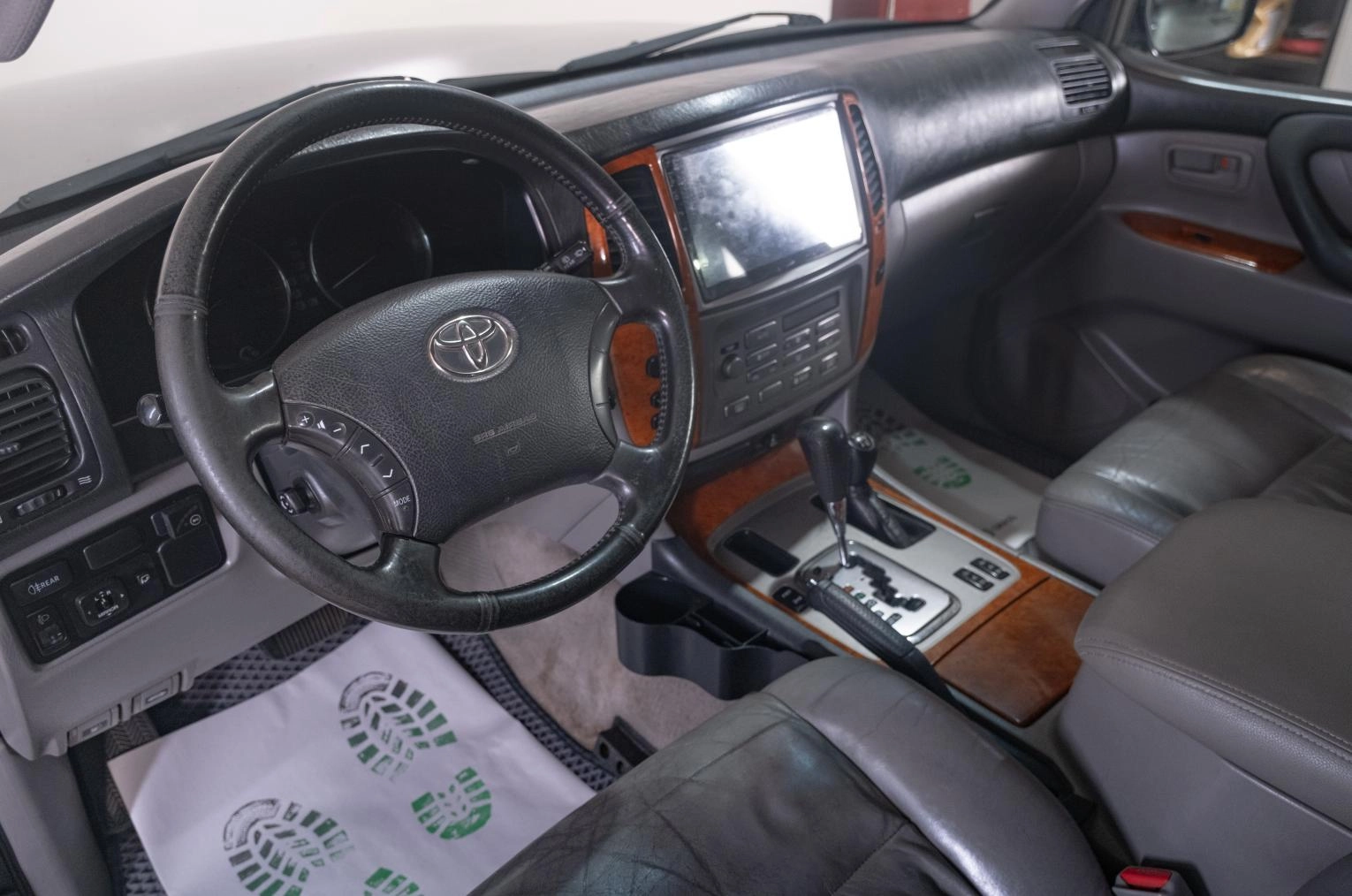 Toyota Land Cruiser 9 из 19