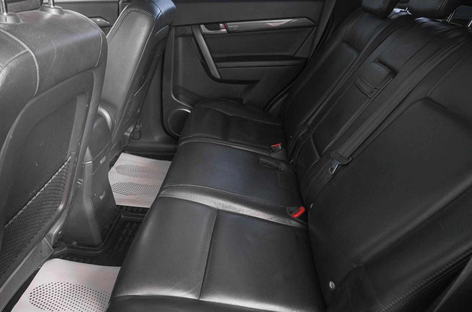 Chevrolet Captiva 9 из 23