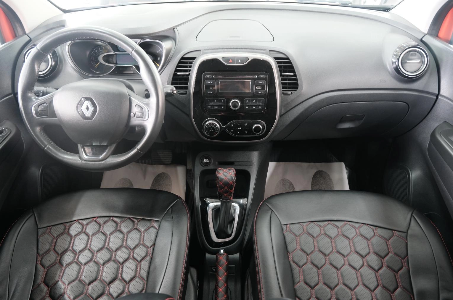 Renault Kaptur 16 из 26