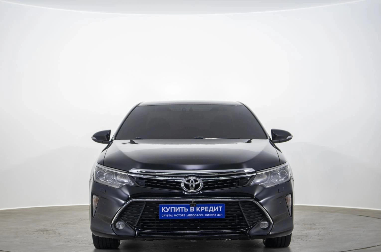 Toyota Camry 2 из 37
