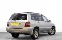 Toyota Highlander 4 из 21