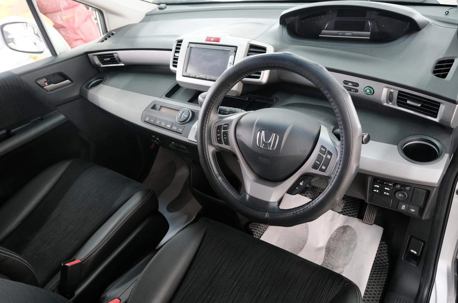 Honda Freed 10 из 26