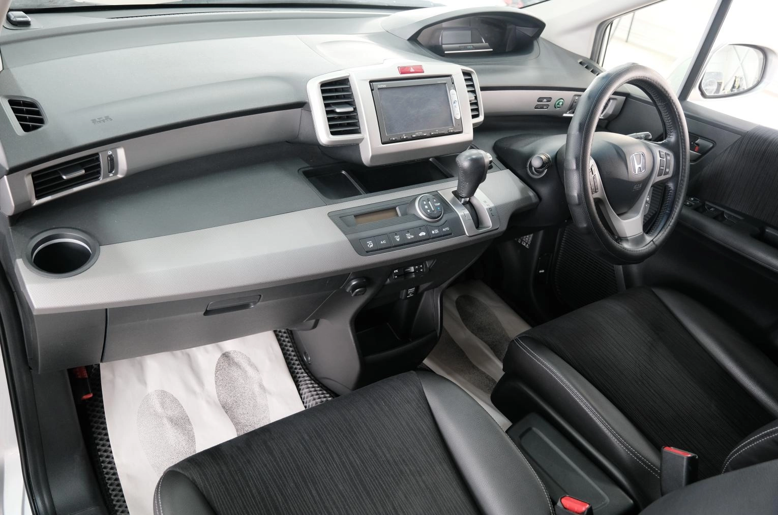 Honda Freed 21 из 26