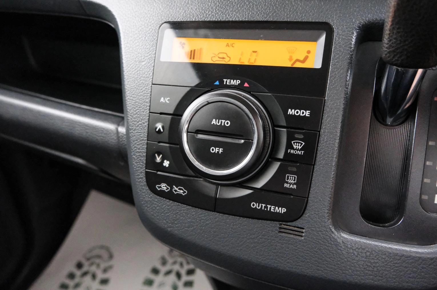 Suzuki Wagon R 17 из 22