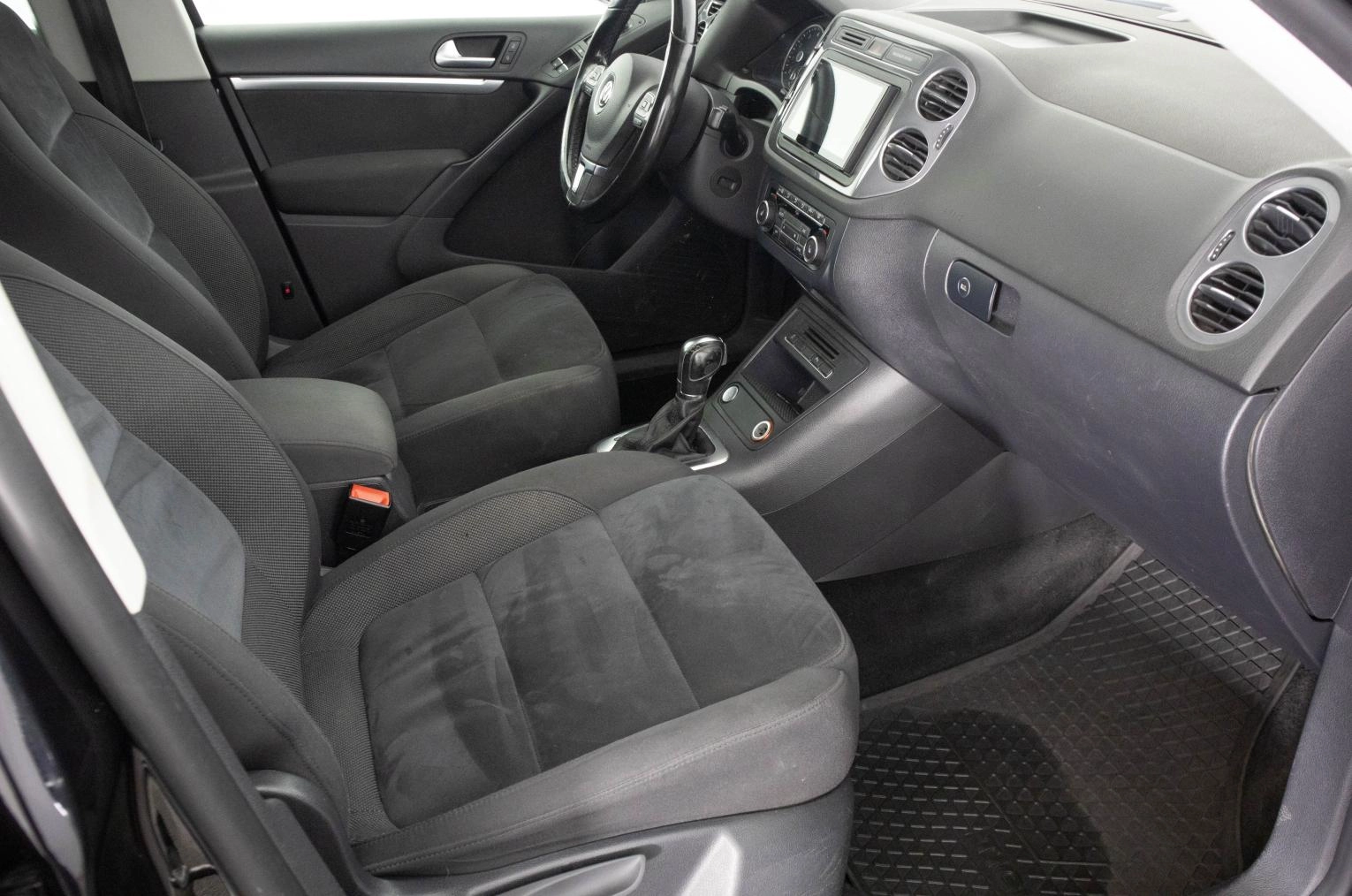 Volkswagen Tiguan 11 из 22