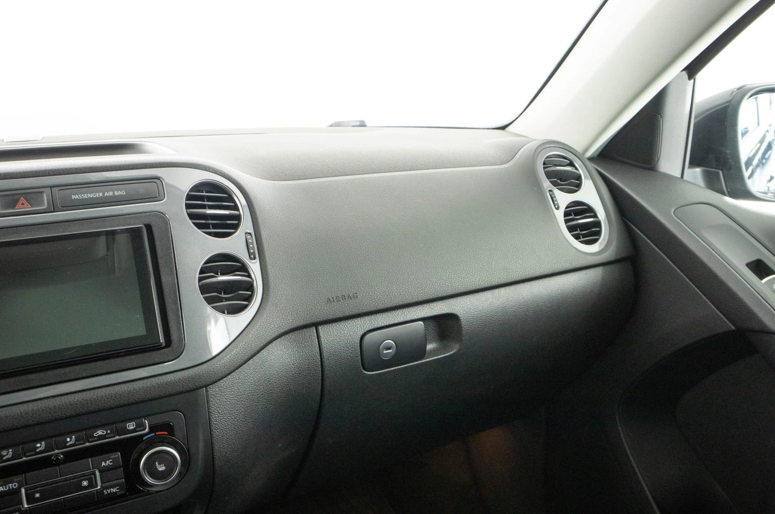 Volkswagen Tiguan 14 из 22