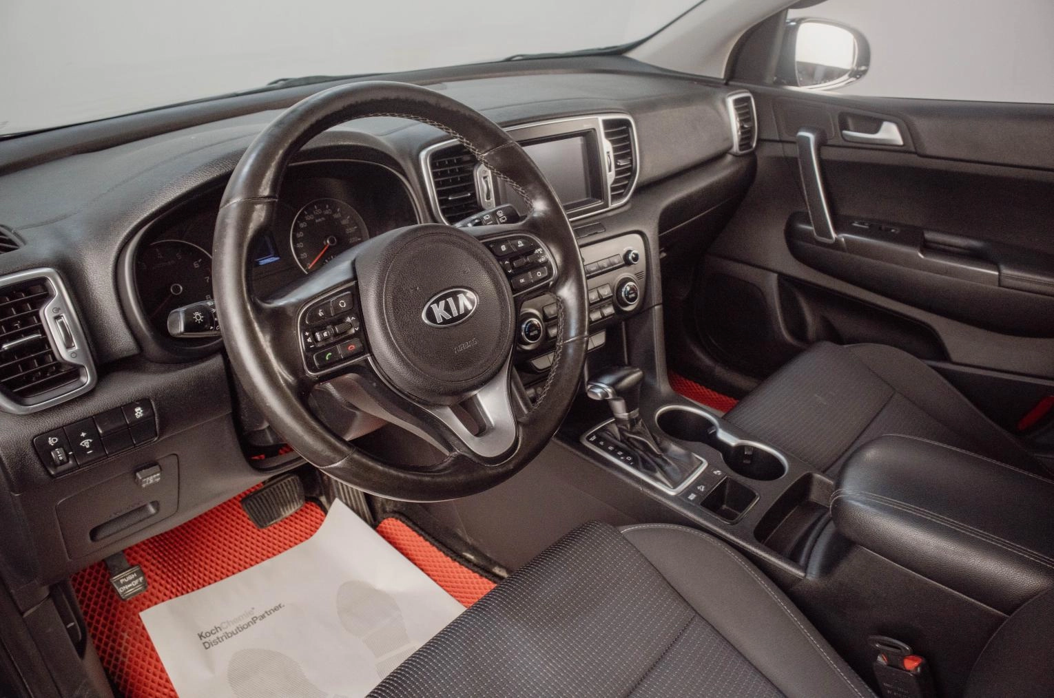 KIA Sportage 8 из 18