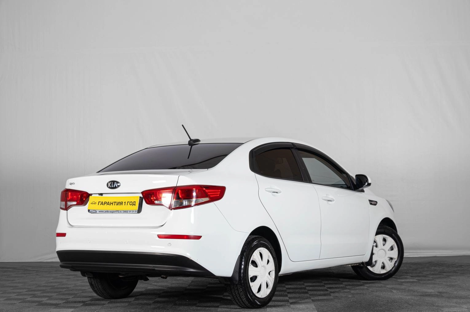 KIA Rio 4 из 19