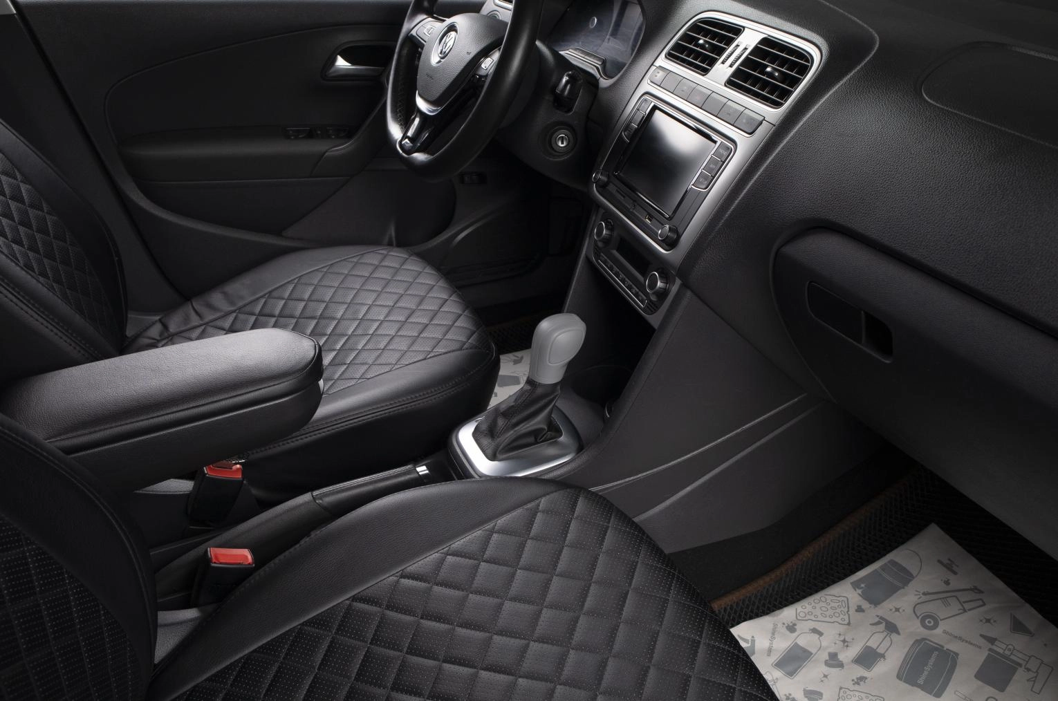 Volkswagen Polo 17 из 21