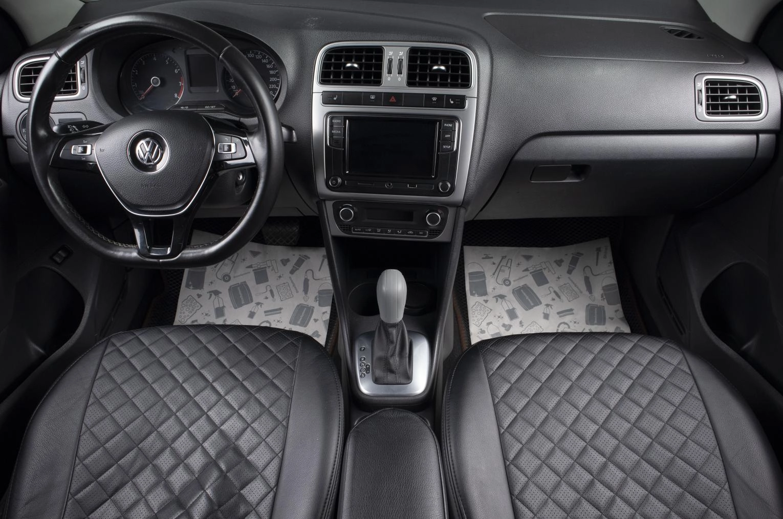 Volkswagen Polo 7 из 21