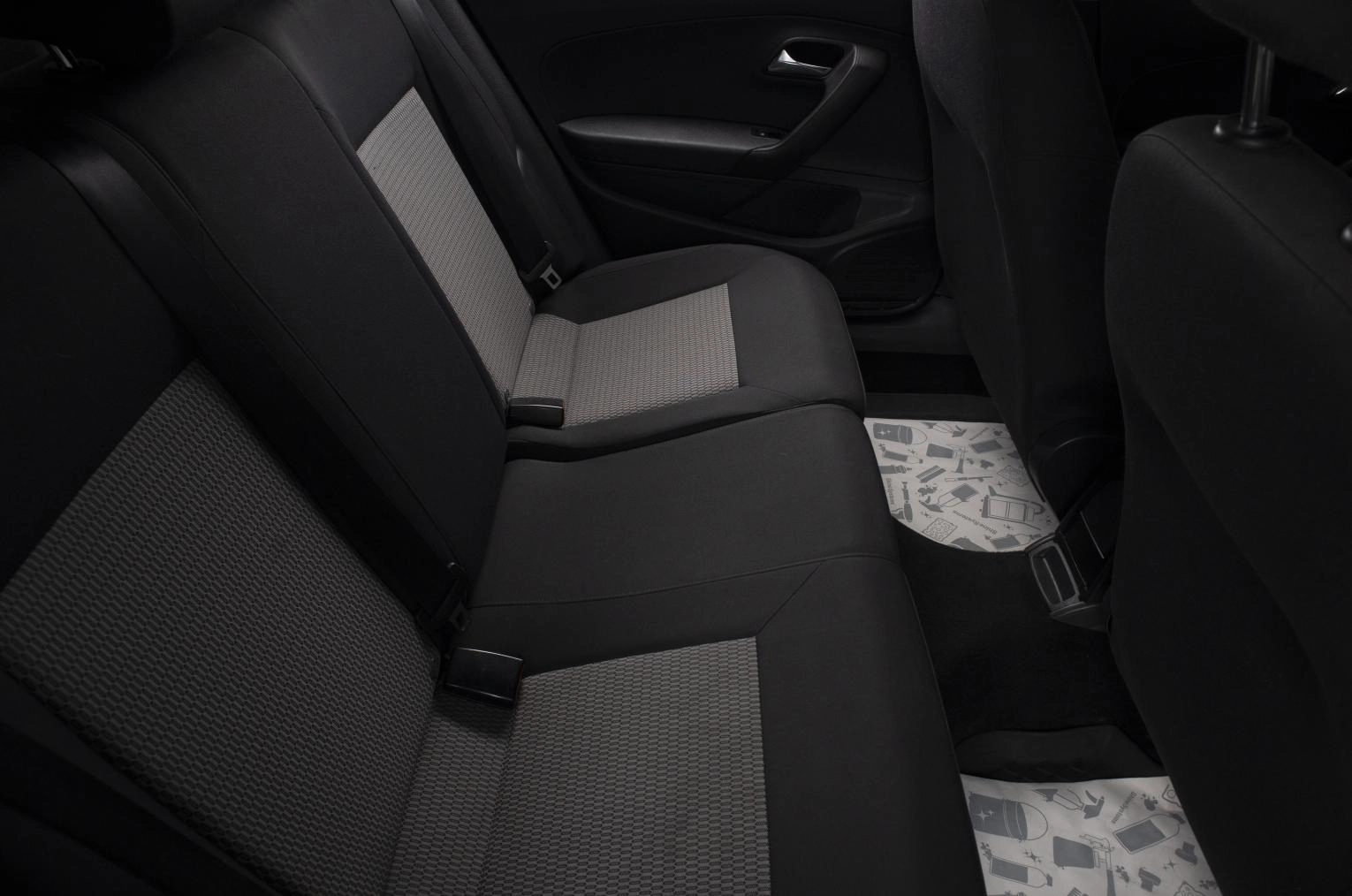 Volkswagen Polo 15 из 16