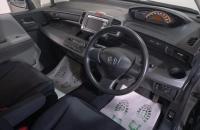 Honda Freed 7 из 18
